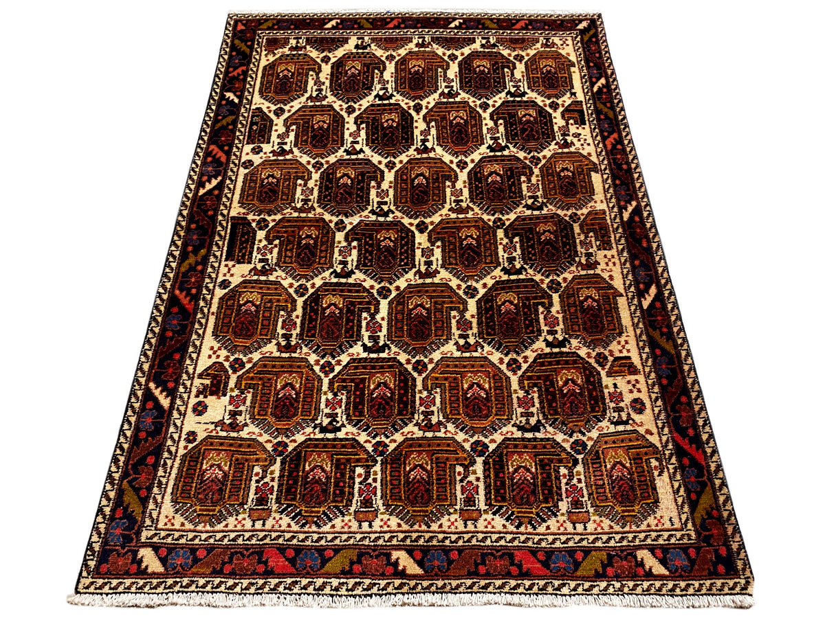 Shahre Babak-tapijt (154x105 cm), tapijt op ware grootte met medaillons en een brede rand