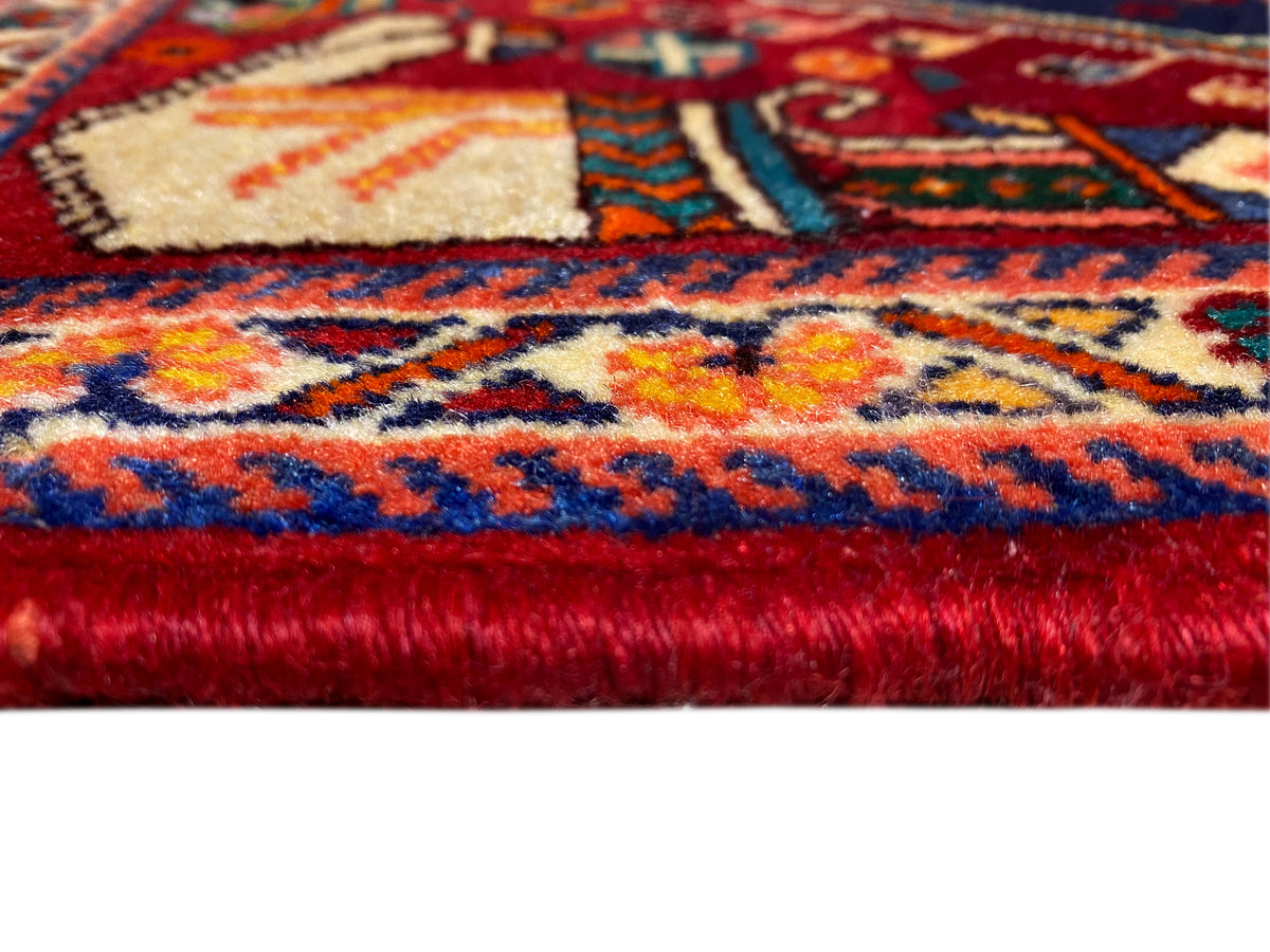 Poshti-tapijt 64x64 cm, close-up van pool en rand, rood-blauw met veelkleurige accenten