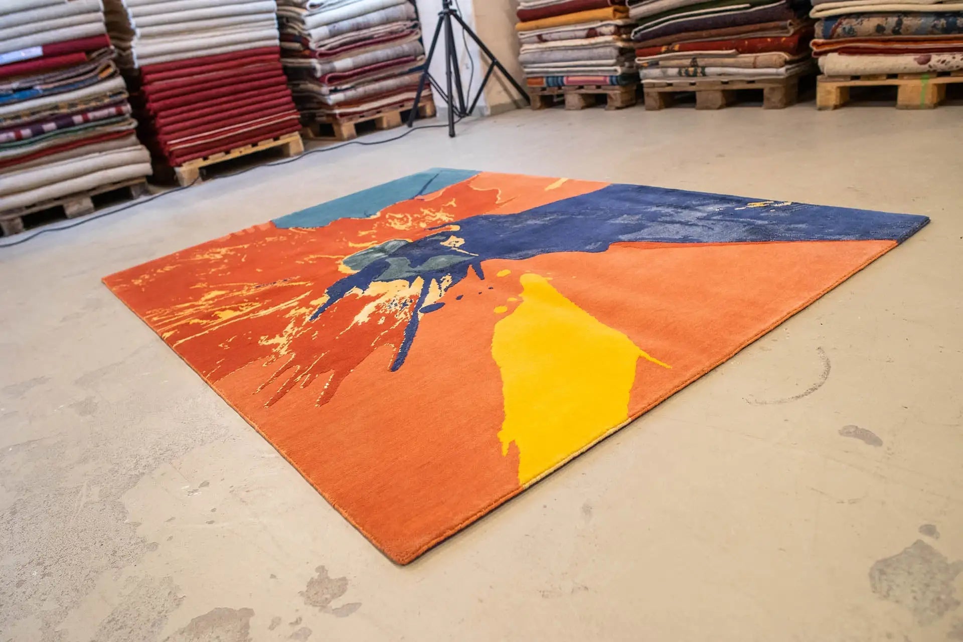 Designer Rug by Pascal Walter - Splash (209x152 cm) - German Carpet Shop
