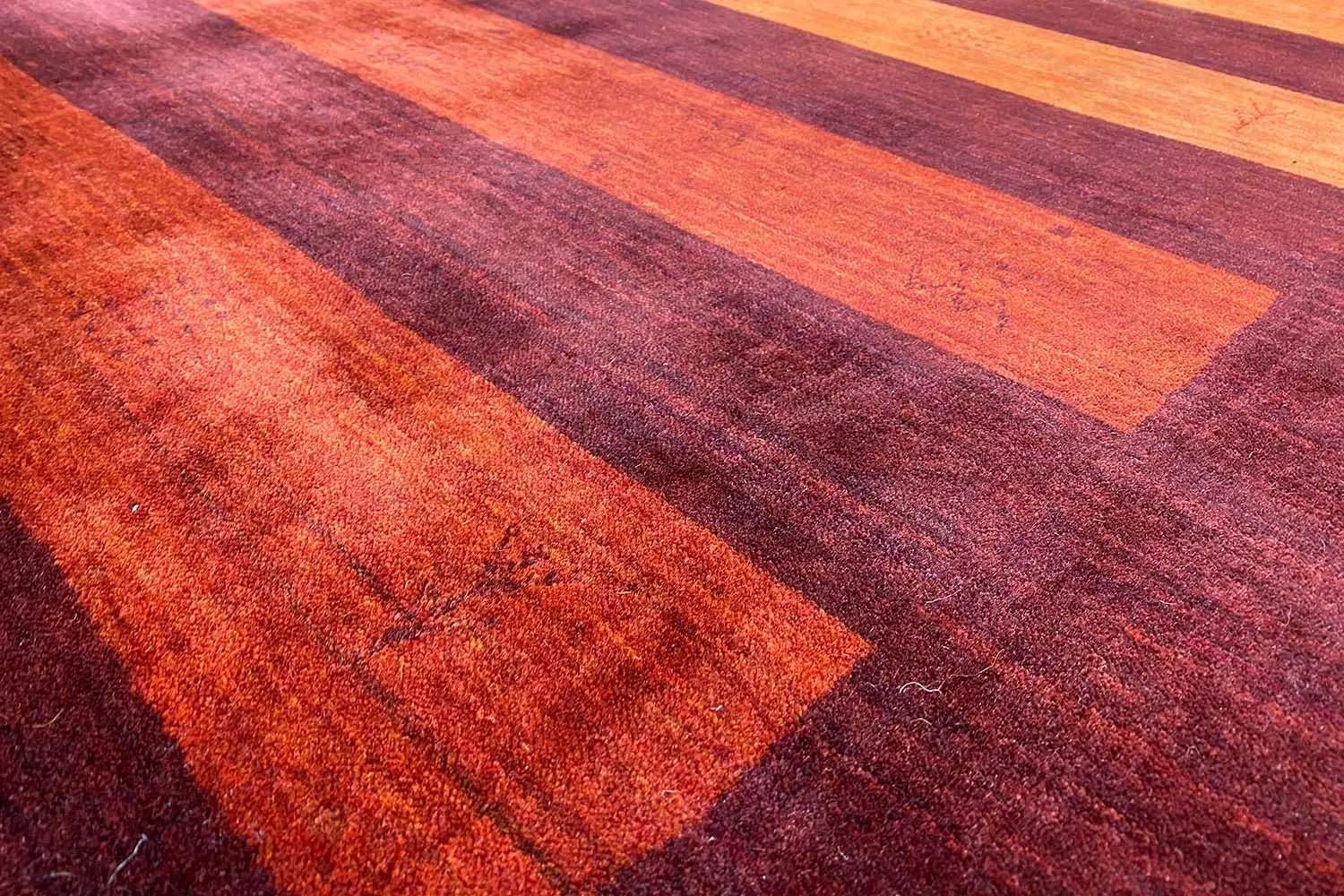 Gabbeh - Loom (206x143cm) - German Carpet Shop