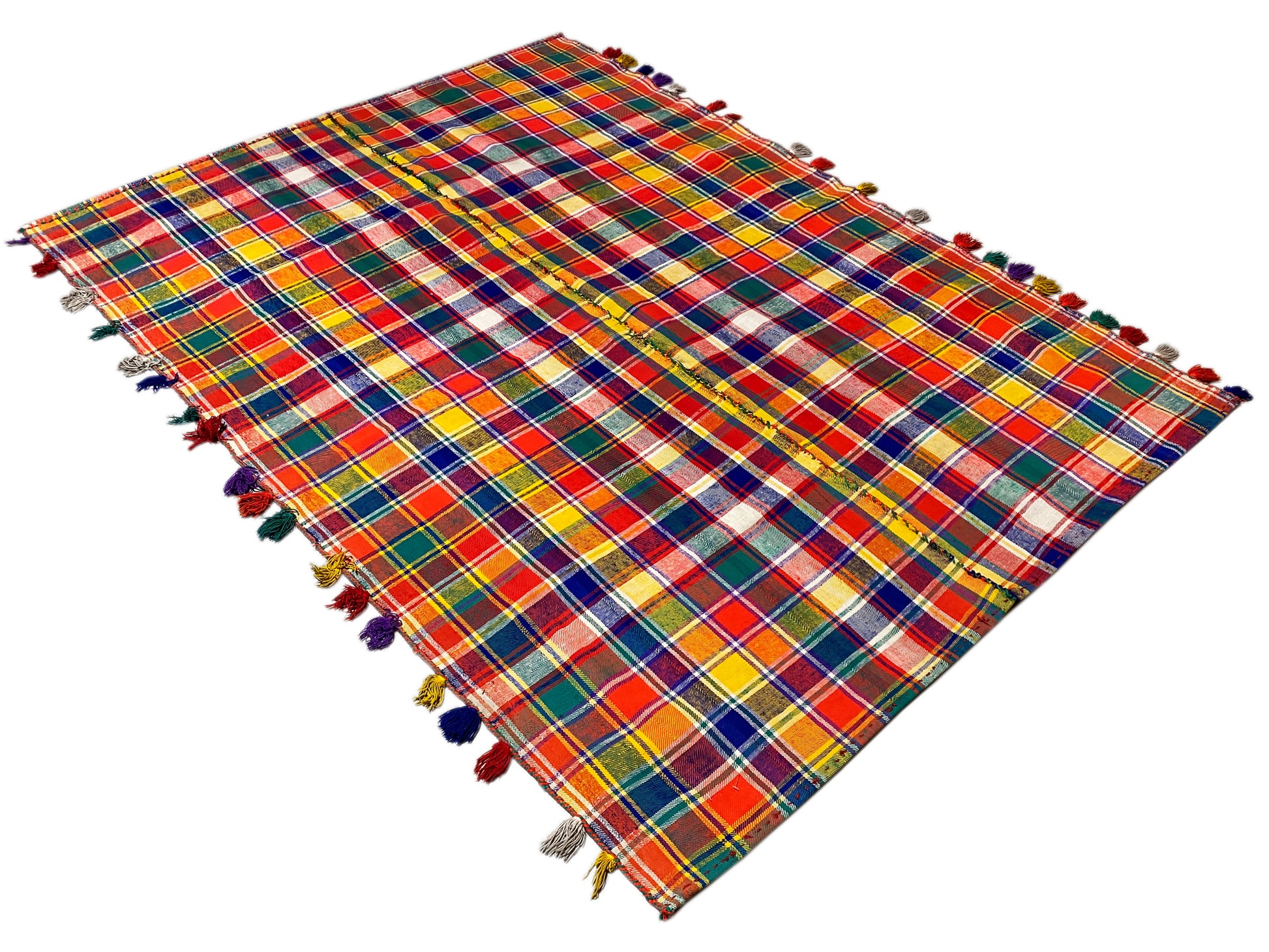 Wohnzimmer traditioneller Jajim Teppich bunt gewebt im karierten Muster