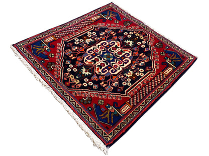 Poshti-tapijt 66x63 cm, veelkleurige medaillons, donkere basis en rode rand
