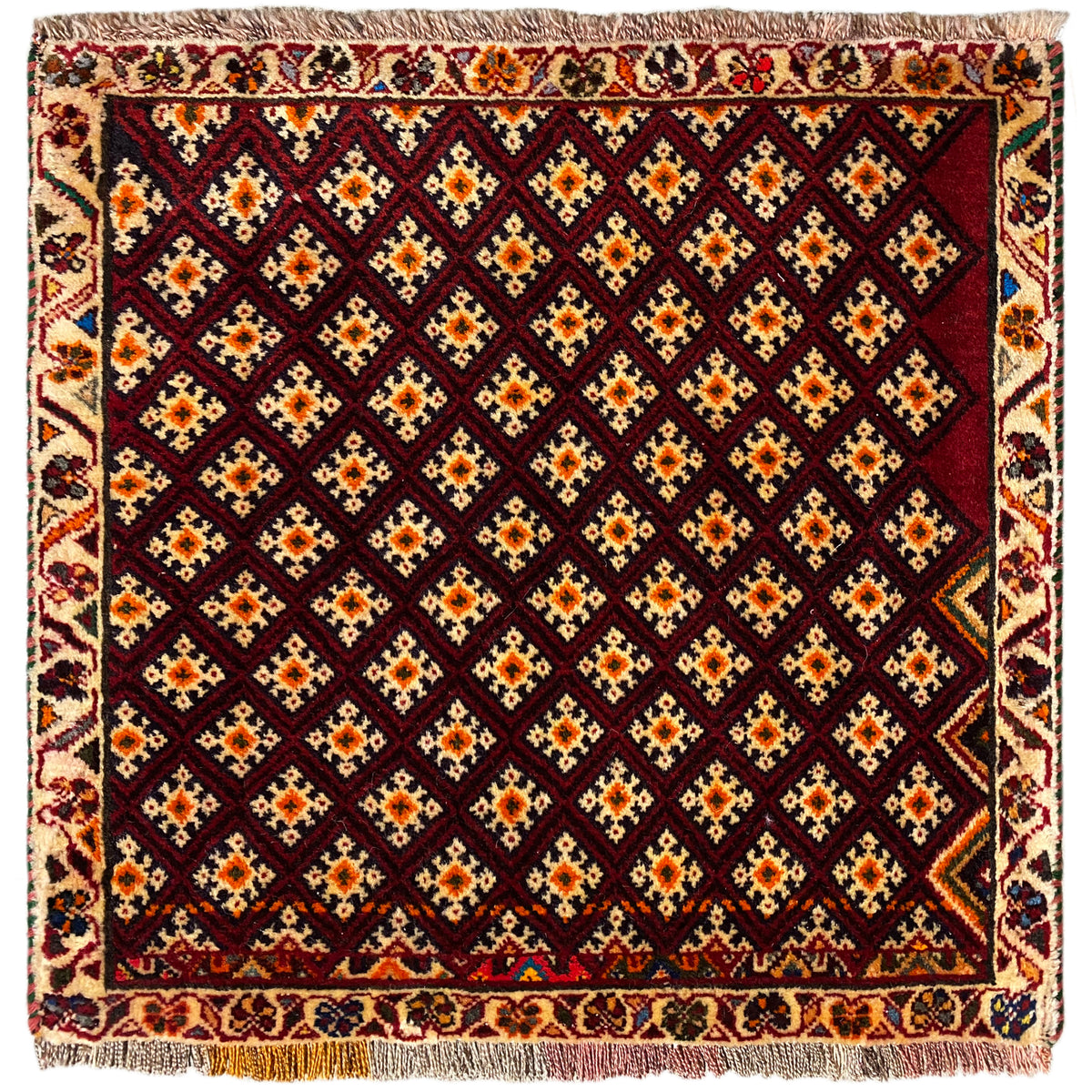 Poshti-tapijt 61x59 cm: vierkant ontwerp met geometrisch patroon, donkerrood en kleurrijk