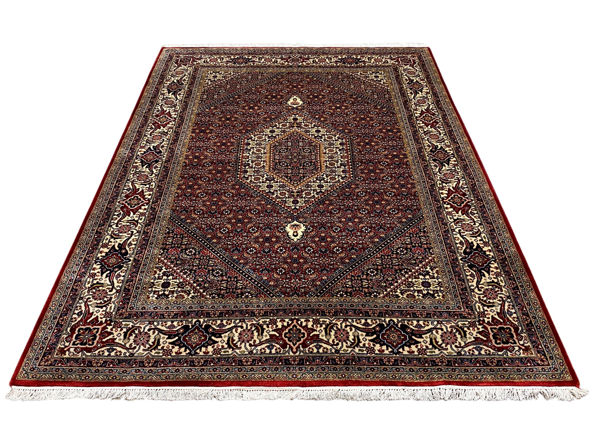 Klassischer Bidjar Wollteppich mit feinen Ornamenten 238x173